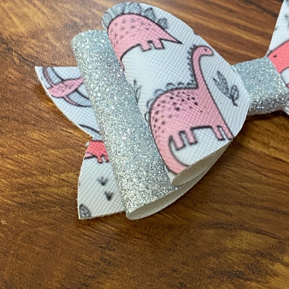 Dinosaur Bows - Picture 4 of 4